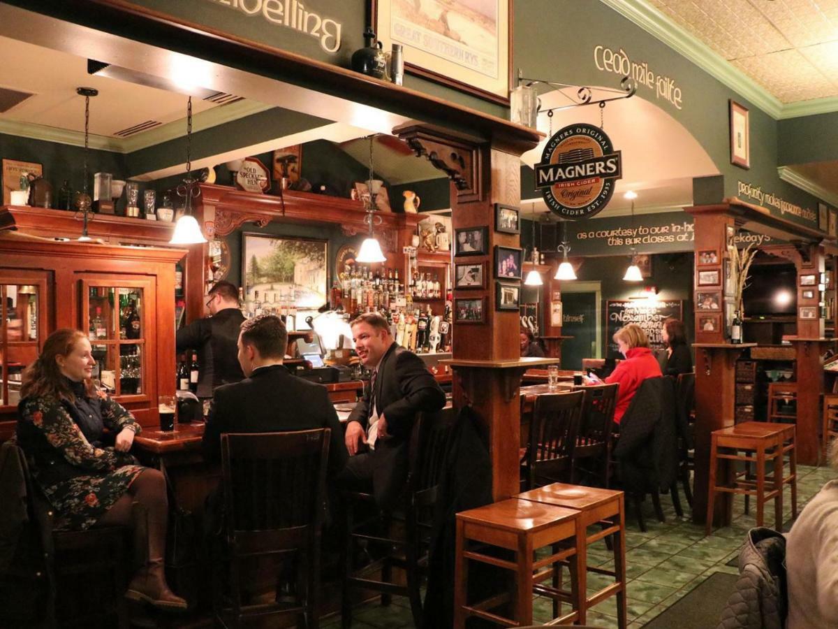 County Clare Inn Милуоки Екстериор снимка